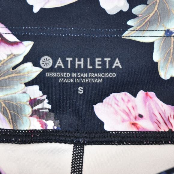 Athleta Run Free Garden Party 7/8 Leggings, size small - Picture 7 of 7